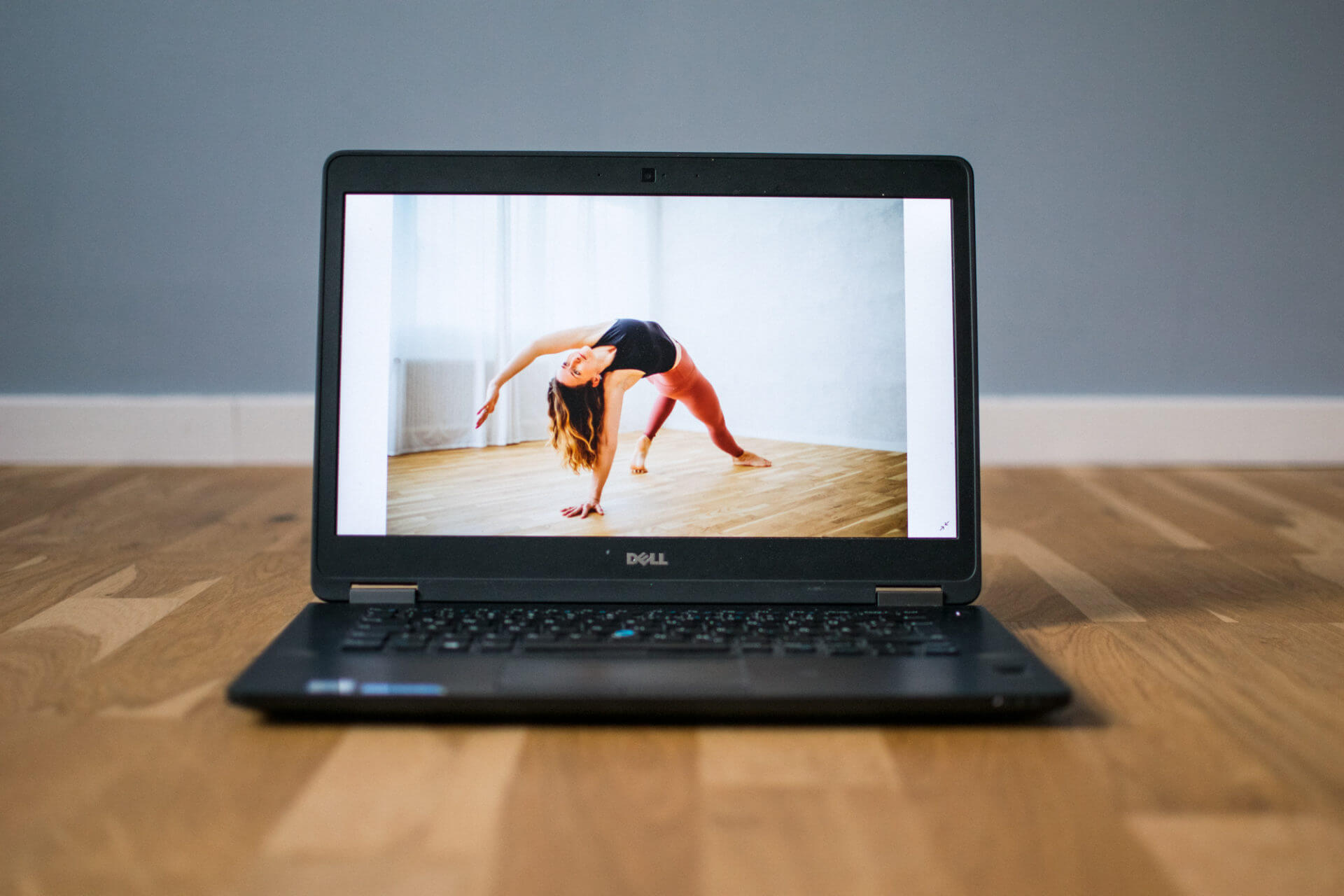 YOGAlicious Online Yoga